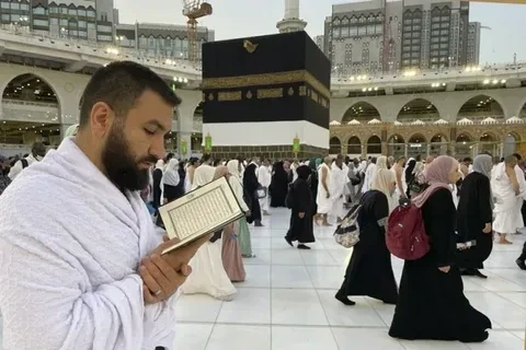 14 night  5-Star Rabi ul Awwal Umrah Package 